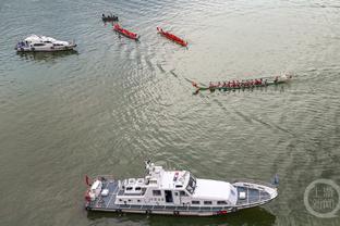 与比分不符？曼城、曼联在对方禁区触球数：28-3